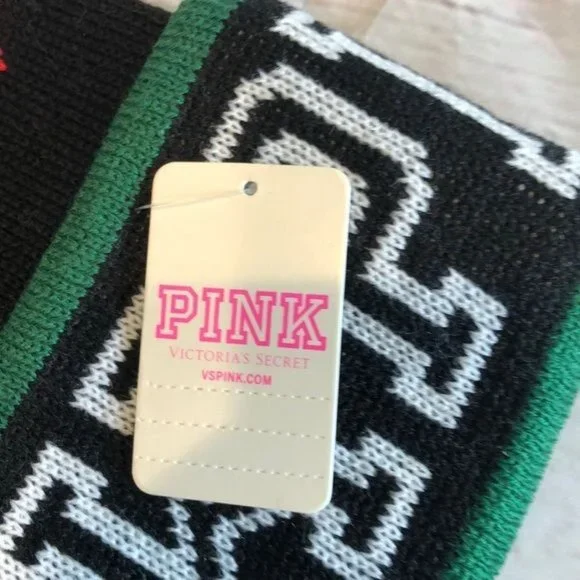 NWT Victorias Secret Pink Knit Hat Beanie Black Red Pom-Pom One Size - Picture 3 of 4